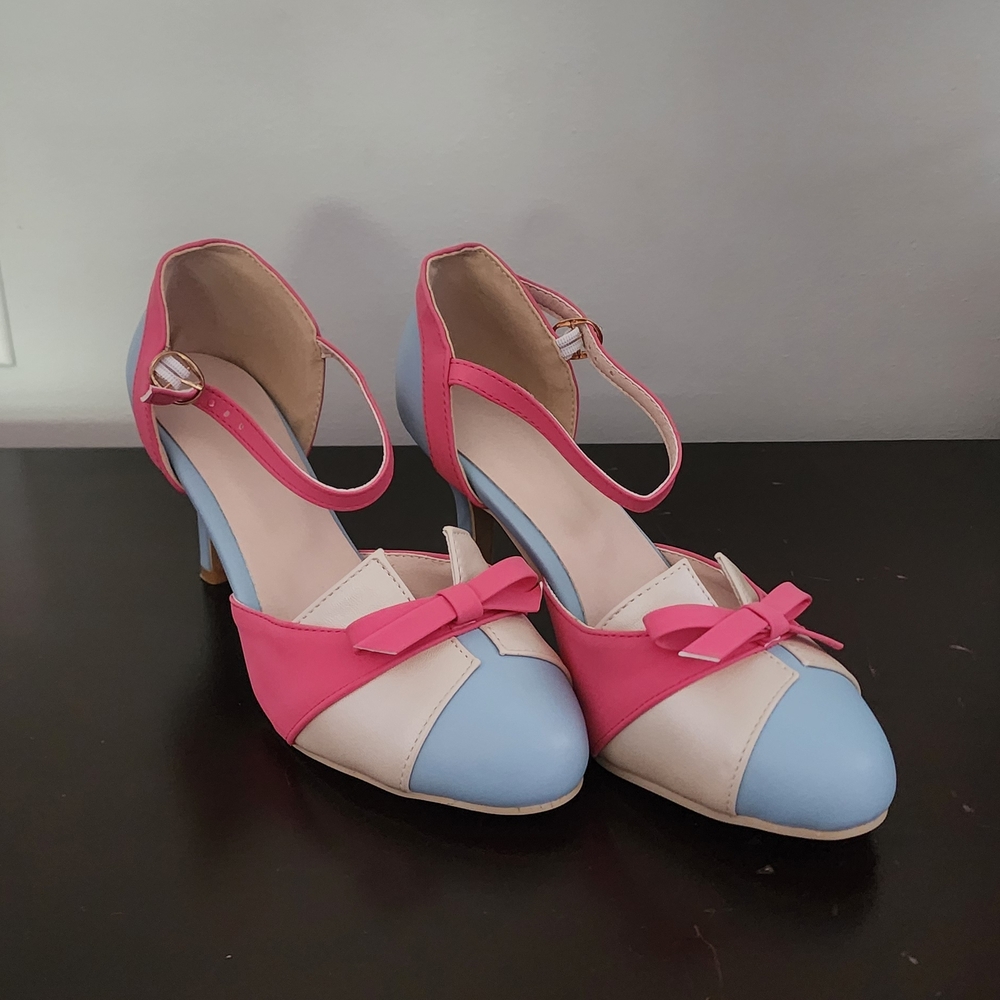 Elegant Pink and Blue Heels with Strap and Bow